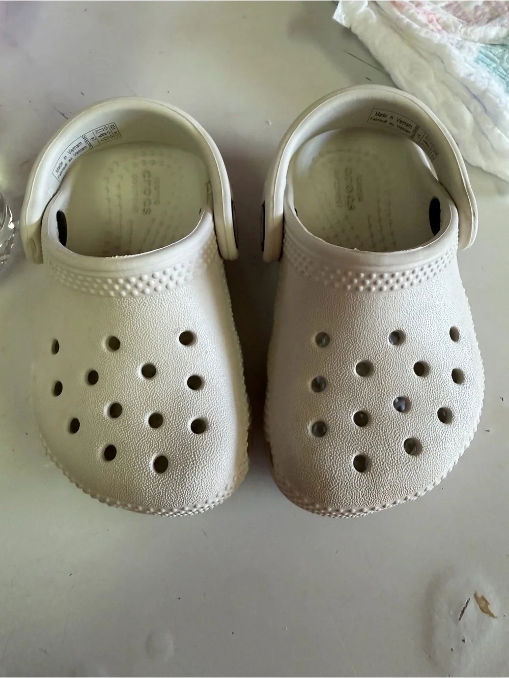 Kids Classic Foam Clog - beige- toddler size 4